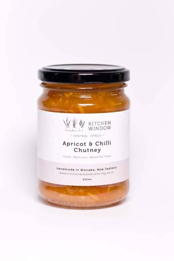 Kitchen Window Apricot & Chilli Chutney 250ml