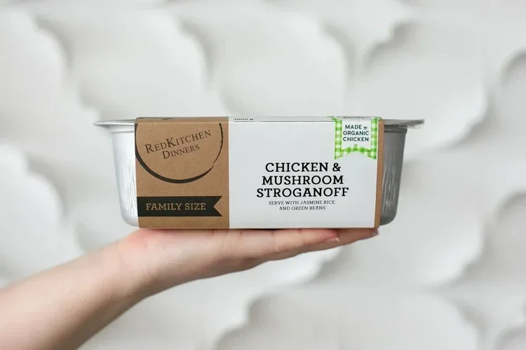 Red Kitchen Chicken & Mushroom Stroganoff Family 1kg