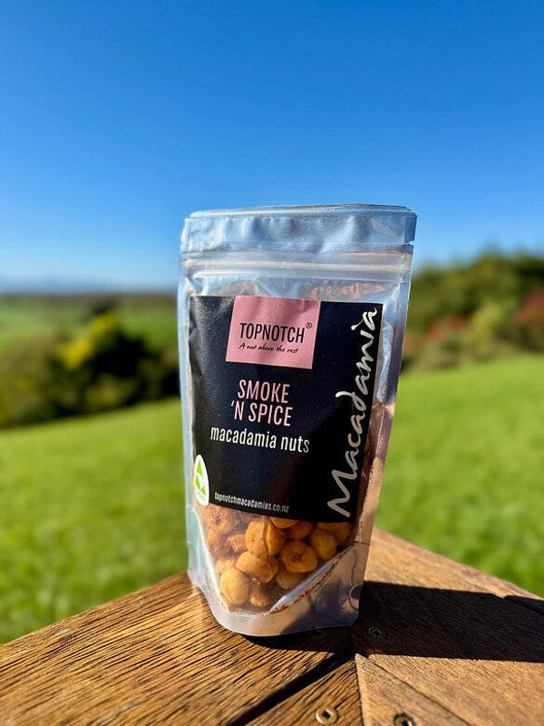 Top Notch Macadamia Smoke & Spice Pouch 125g