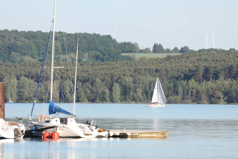 segelboot-landschaft_045a2590-standard.jpg