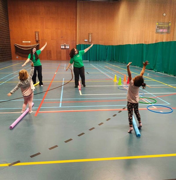 Dansactiviteit woensdag 30 juli Freinetschool De Kolibrie Tielrode