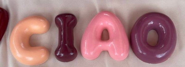 Bubbel letter “ciao”