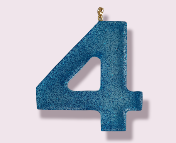 Feestnummer  |  Blue  |  4