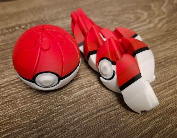 Pokeball twisty fidget toy