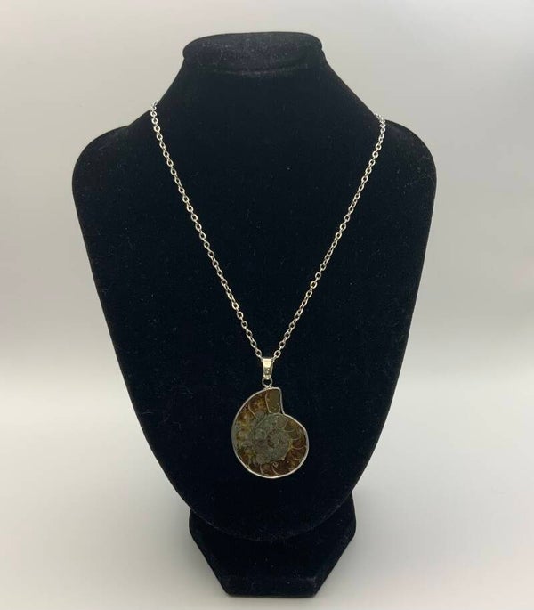 Nautilus Necklace