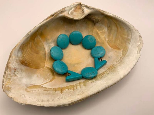 Howlite Bracelet (size 6 wrist)
