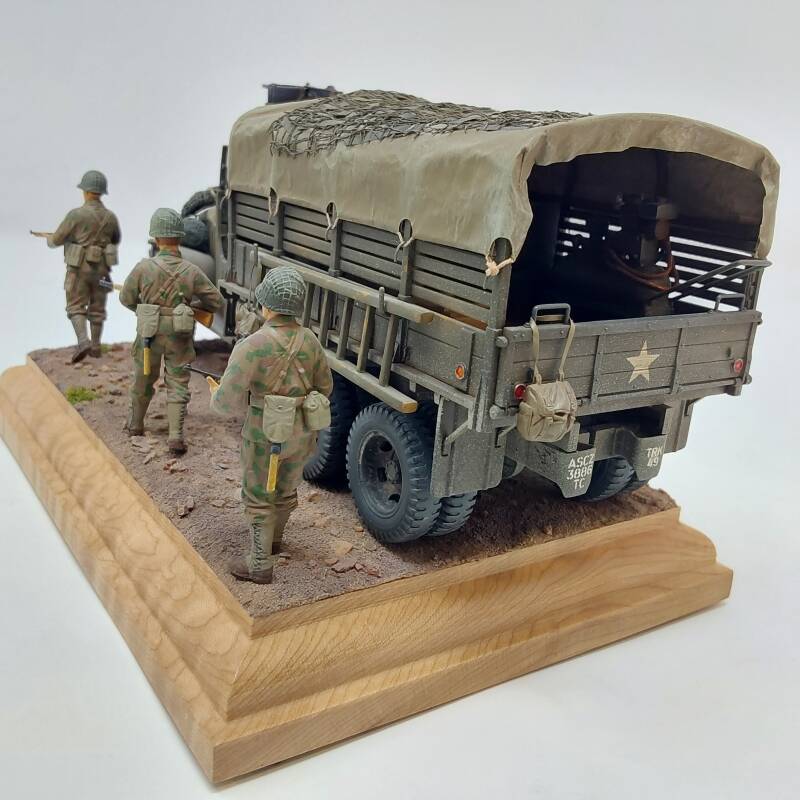 1/35 US 2.5 Ton 6x6 Cargo Truck