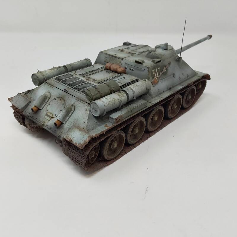 1/35 Soviet SU-85