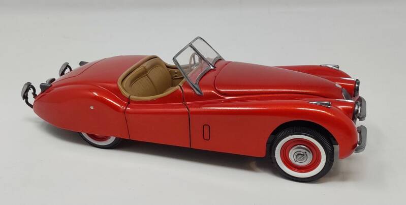 1/25 1948 Jaguar XK120