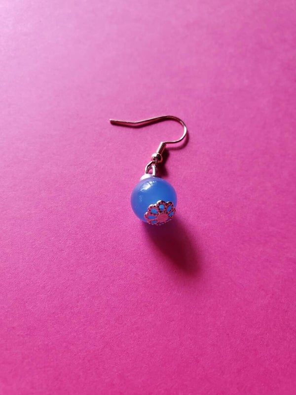 boucles d'oreilles bleues
