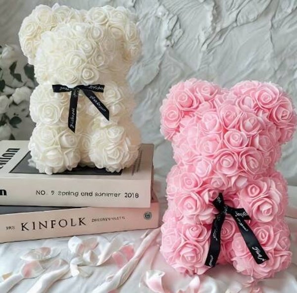 Ourson décoratif en roses 🌸