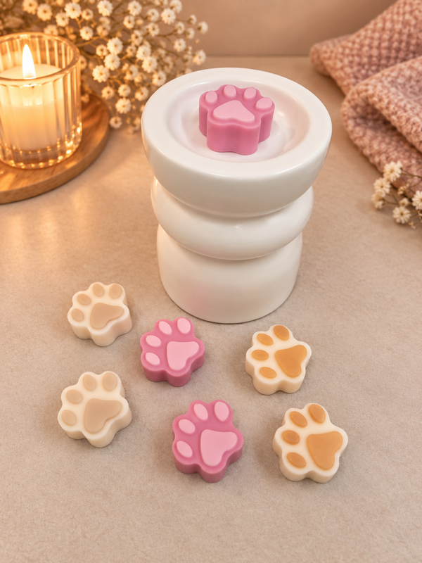 Waxmelts Paw prints