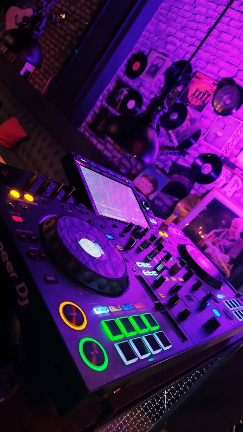 pioneer-rx3-2-standard.jpg