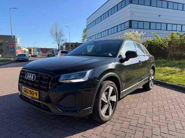 Audi Q2 35 TFSI S Edition Keyless/ CarPlay/ Leder