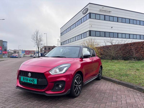 Suzuki Swift 1.4 Sport Smart Hybrid Full Option