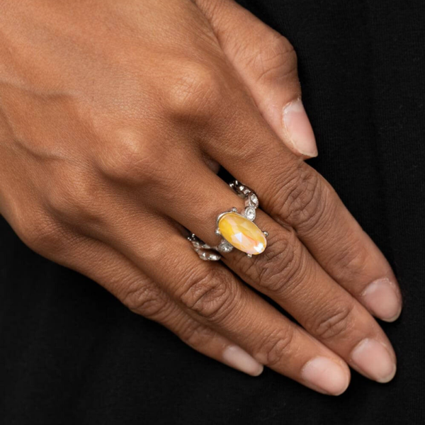 Stellar Sensation Yellow Ring / Sortija