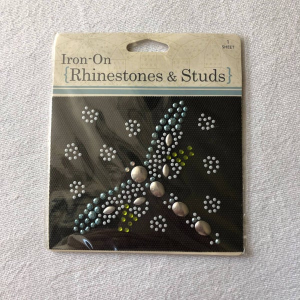Iron- on Rhinestones & studs Dragonfly