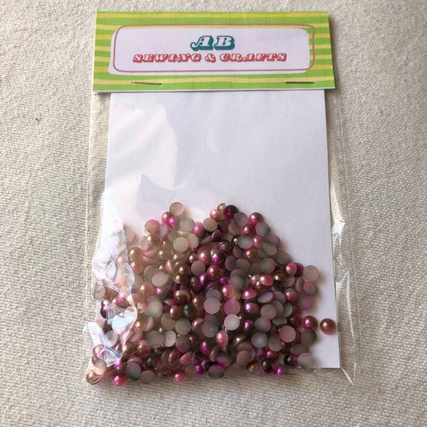 Flat enamel plastic flat beads