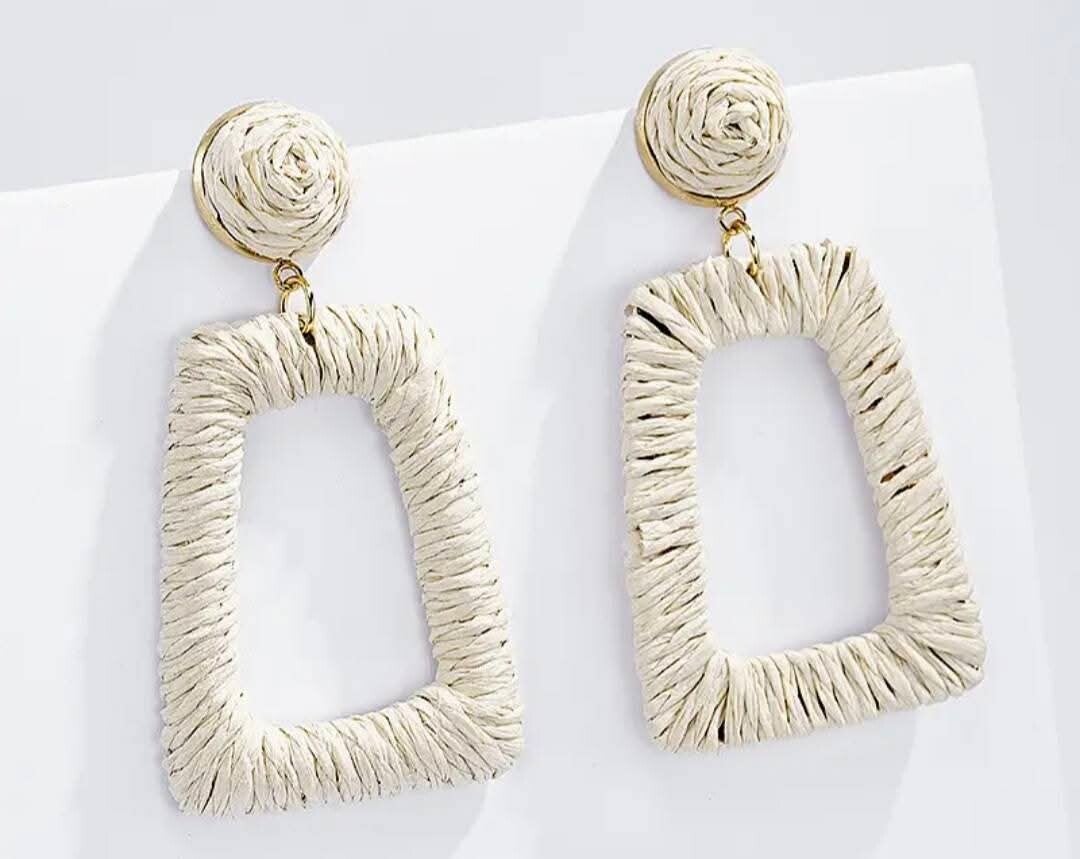 Boucles raphia blanc
