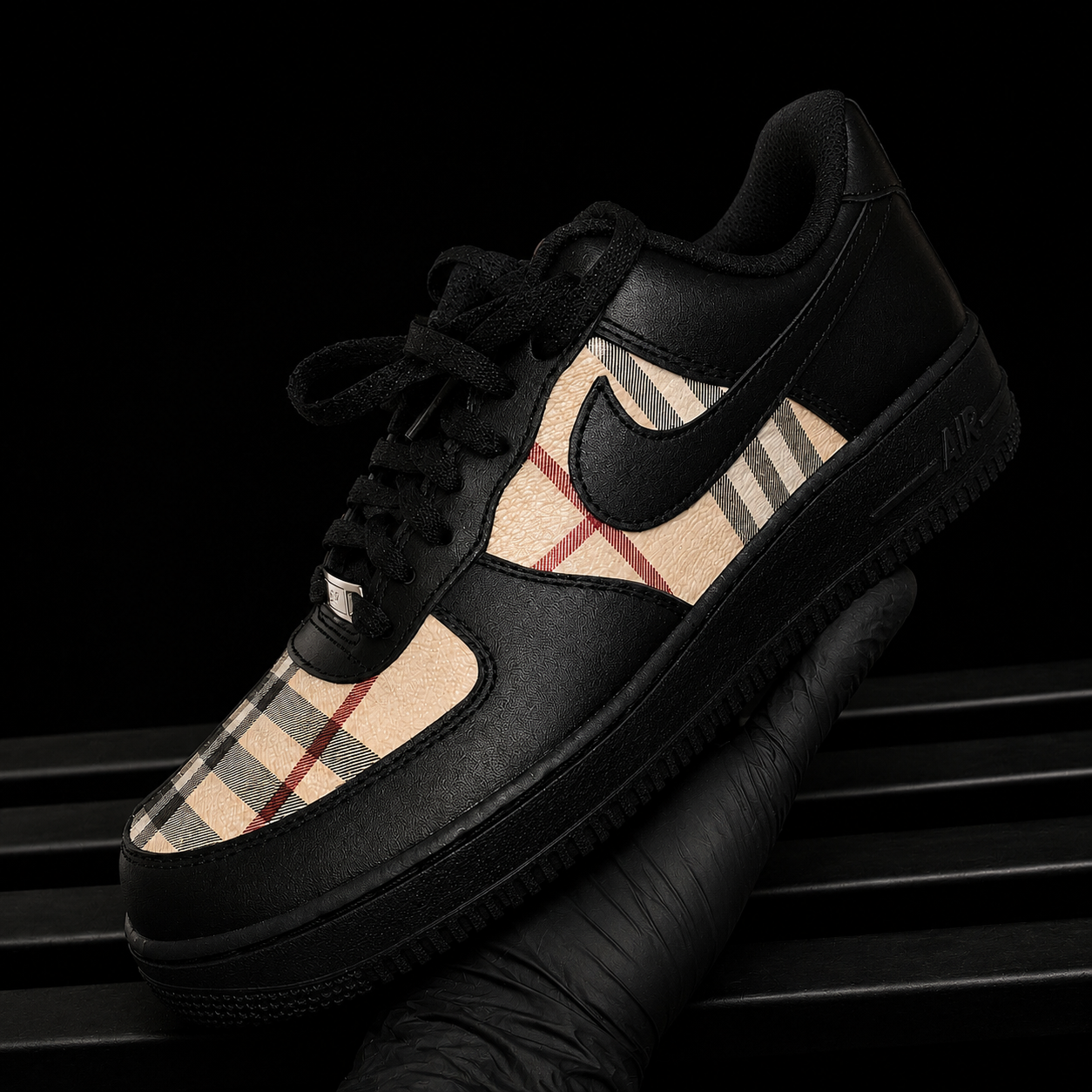 Heritage Noir AF1
