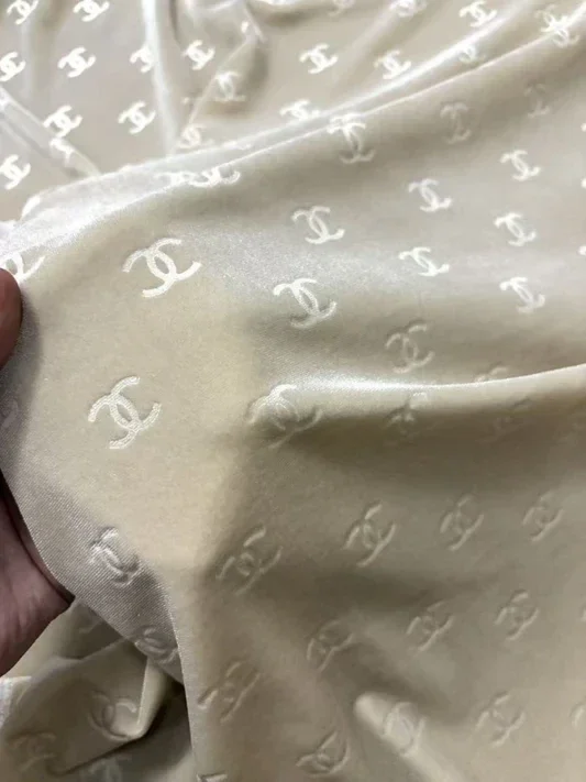 Champagne Crest Velvet