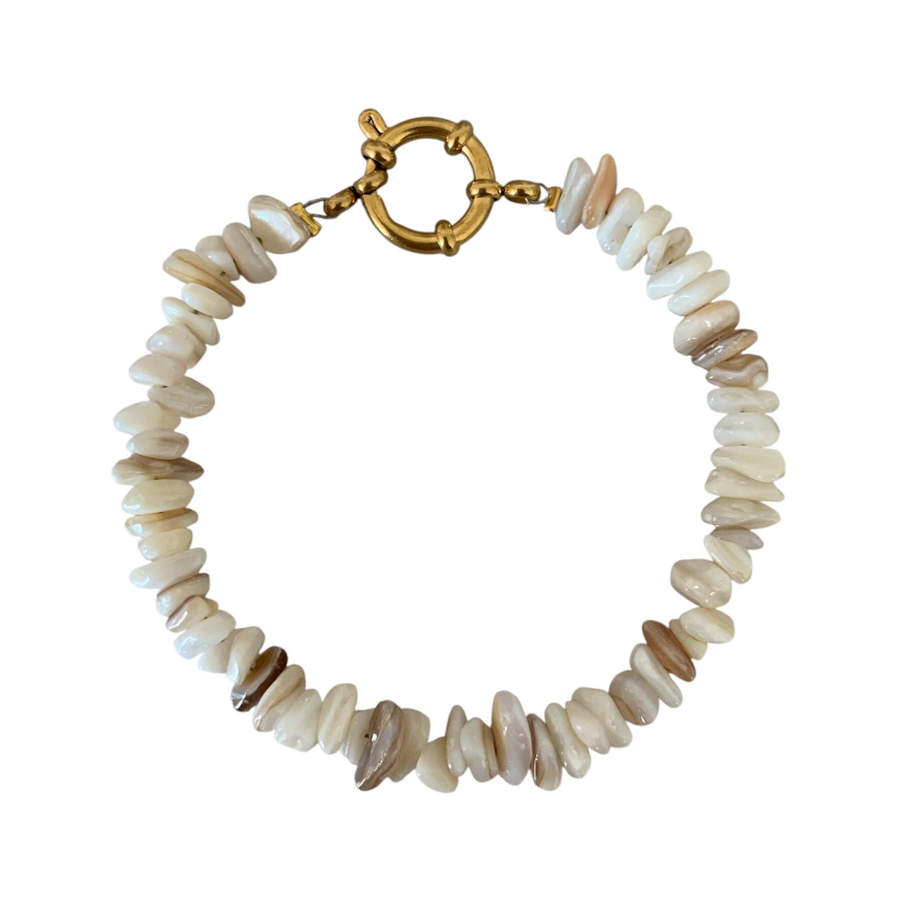 Shell armband