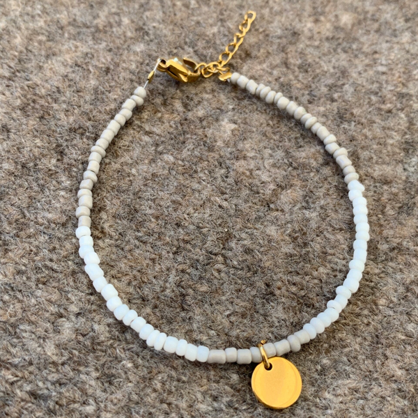 Coin armband