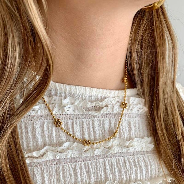 Flower ketting