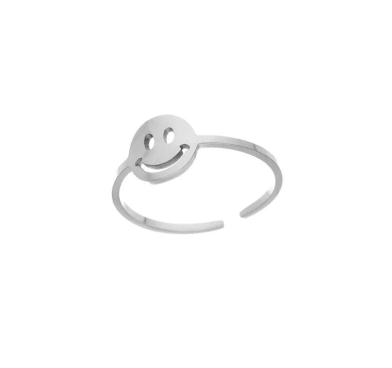 Smiley ring