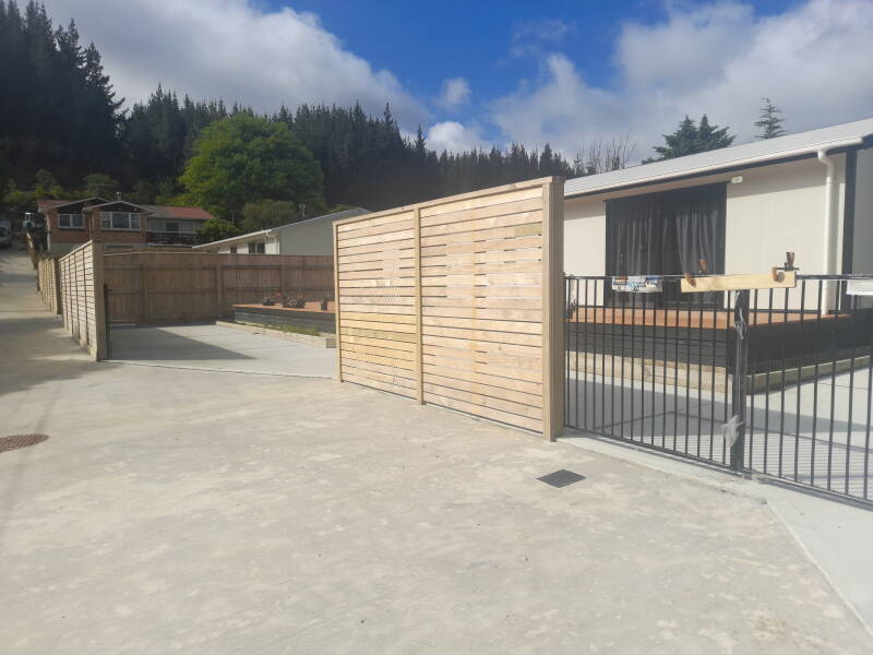 New horizontal slat fence and gates