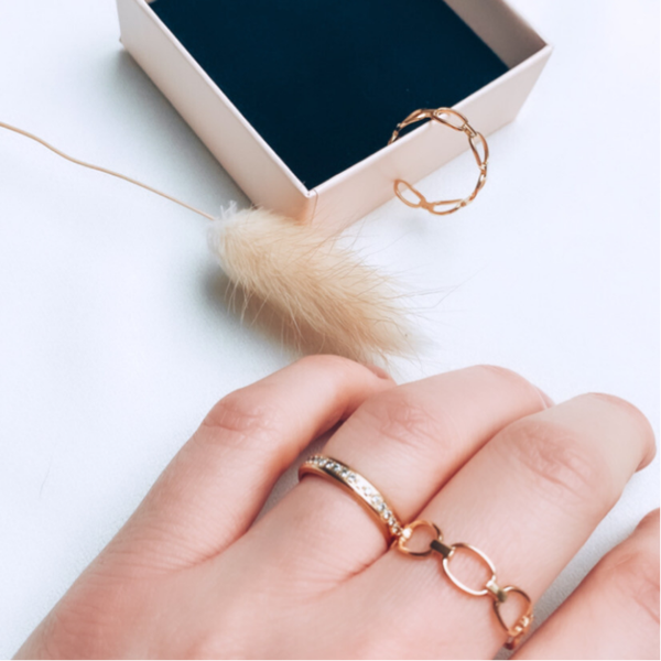 La bague Carole