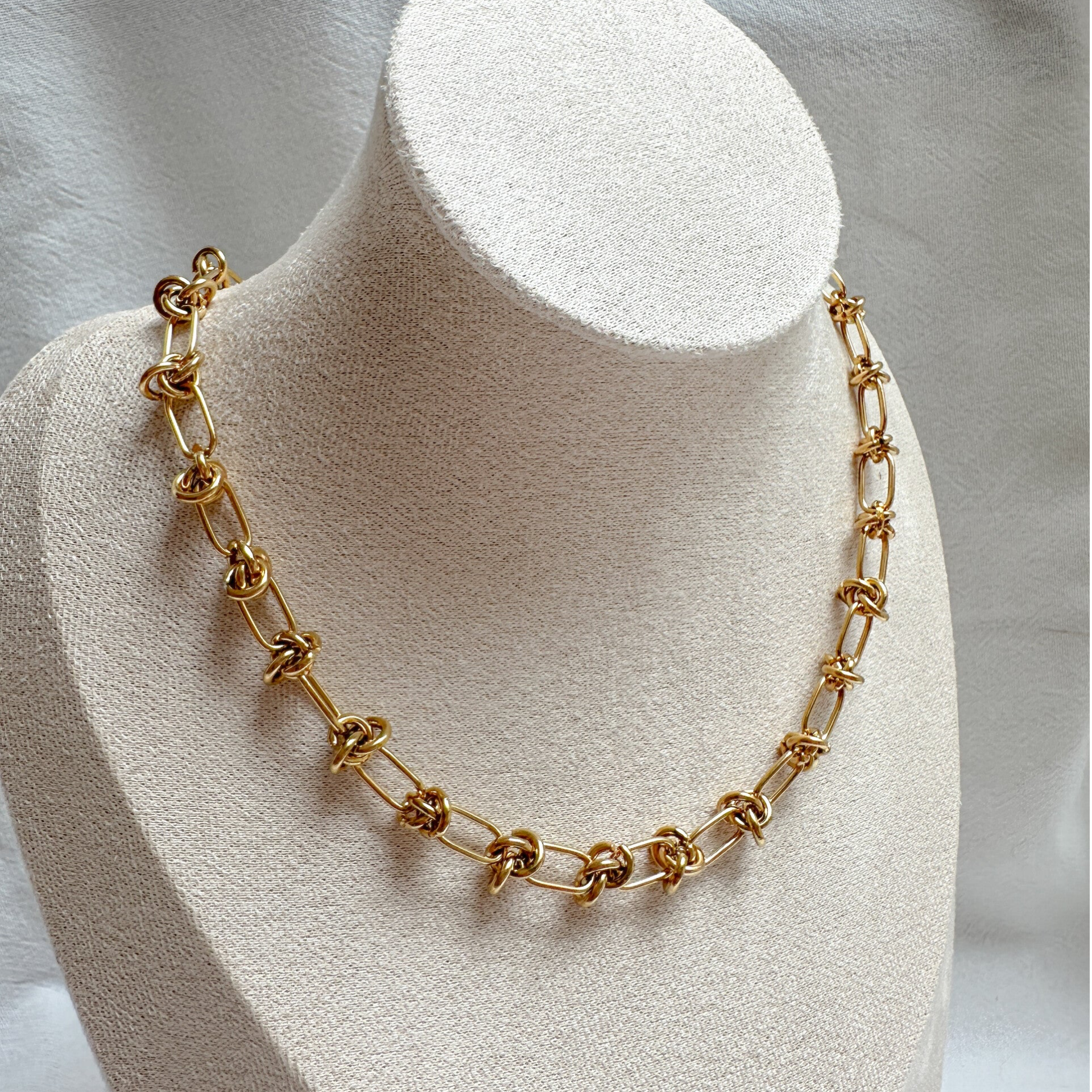 Statement ketting goud
