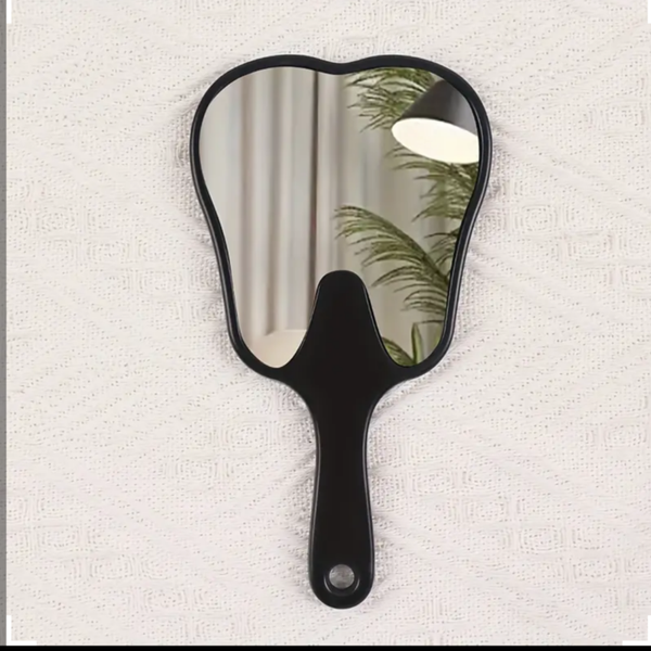 Zahnförmiger Spiegel