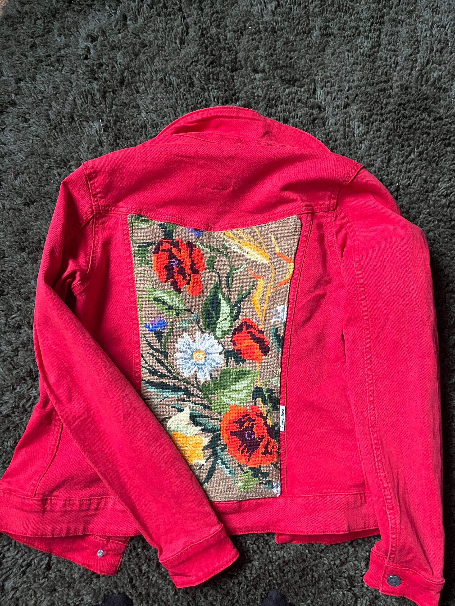 Denim jacket rood, Veldbloemen, maat 40