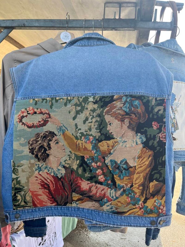 Gilet lichtblauw ‘Liefde’ maat M