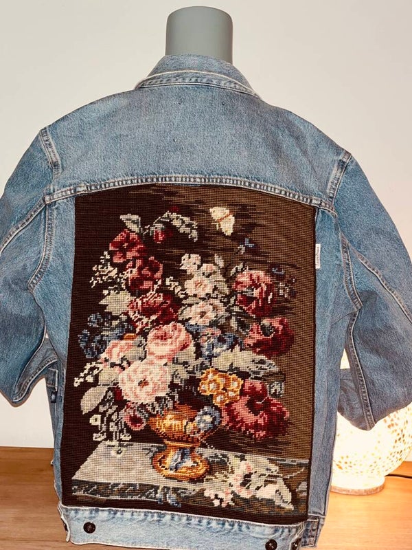 Denim jas lichtblauw, merk Levi’s, maat L