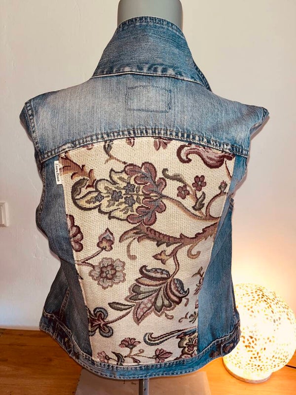 Denim jas lichtblauw met gobelin, maat L