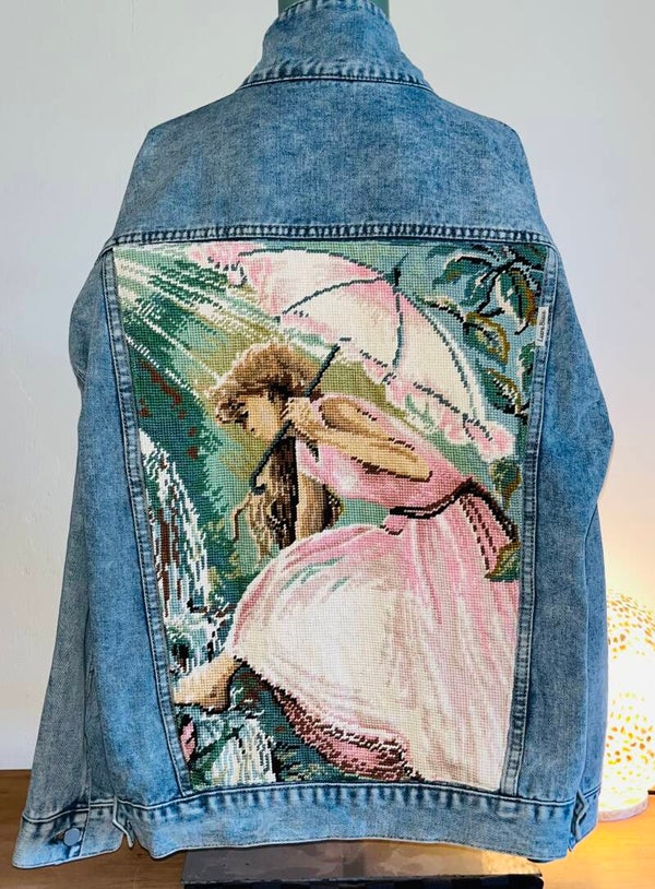 Denim jas lichtblauw, ‘Lady in Pink’, maat XL