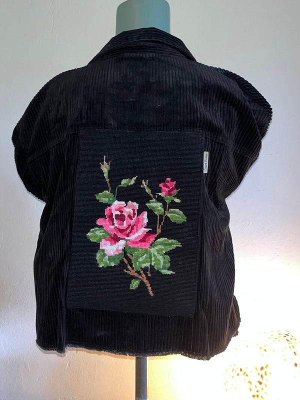 Corduroy jasje zwart ‘Roos’, maat L