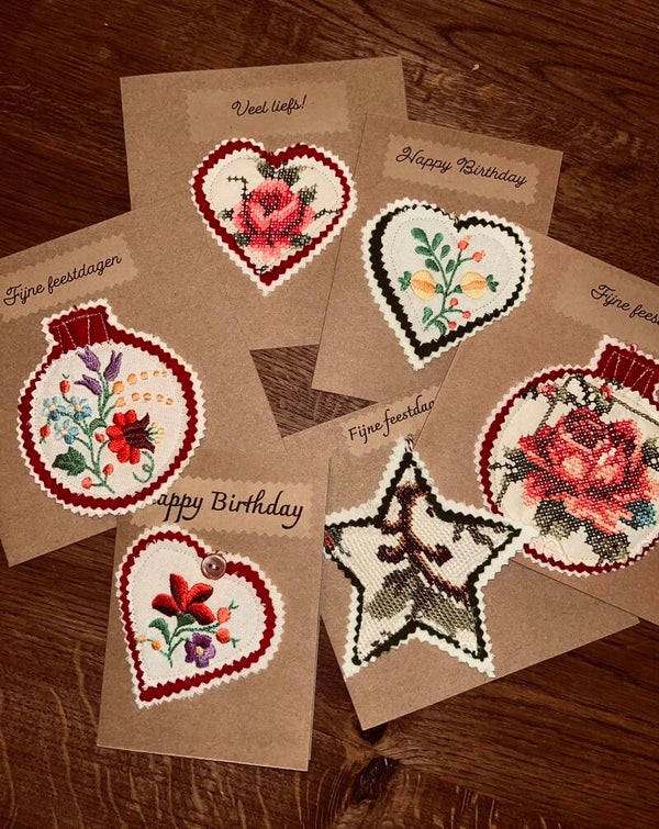 Kaarten met los te maken decoratie