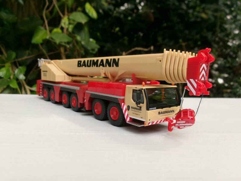 Liebherr LTM1300-6.2 Baumann