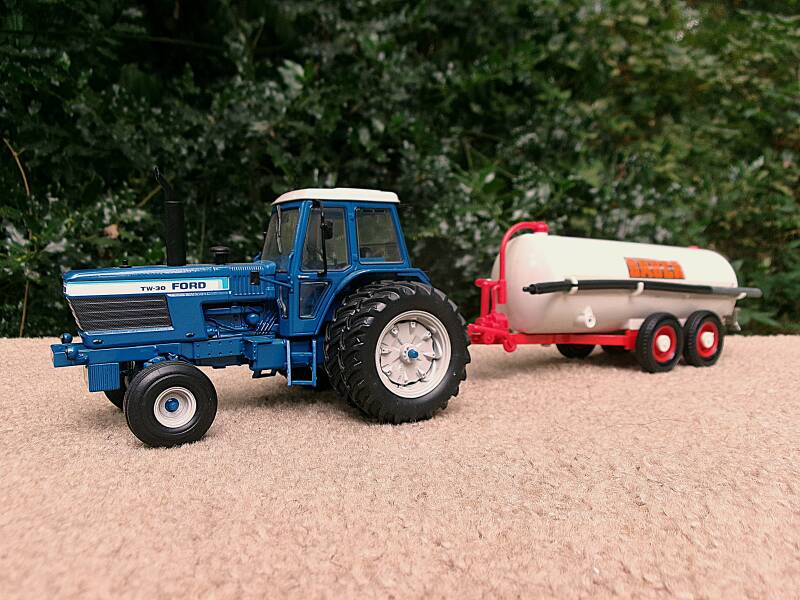 Bauer mesttank 1:32