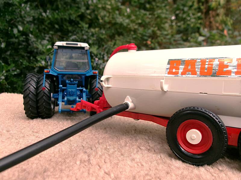 Bauer mesttank 1:32