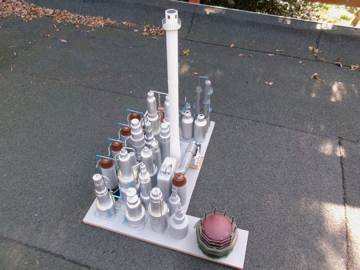 Derde uitbreiding raffinaderij in schaal 1:87 / Zelfbouw | Eriks ...