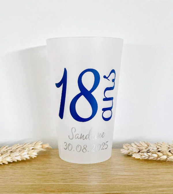 Gobelet personnalisé 18 ans | décoration anniversaire