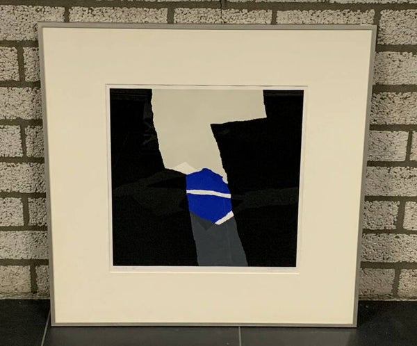 1541 - Gijs Keizer - Figuur met blauw ( 70 * 70 incl. lijst)