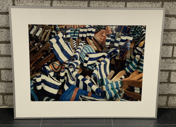 0170 - Anda Broek - Klapstoeltjes ( 70 * 90 incl. lijst)