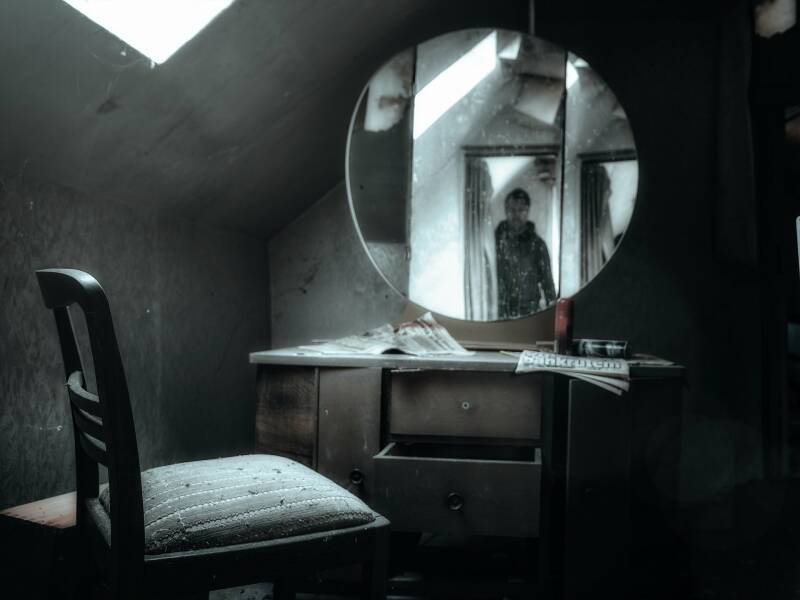 Depressie en energieën in huis  Zonder energie kan er geen leven bestaan en kan er ook niets ontstaan. Energie is net zo belangrijk als de lucht die je ademt, als het voedsel wat je tot je neemt, het water dat je nodig bent en het feit dat je geaard bent.