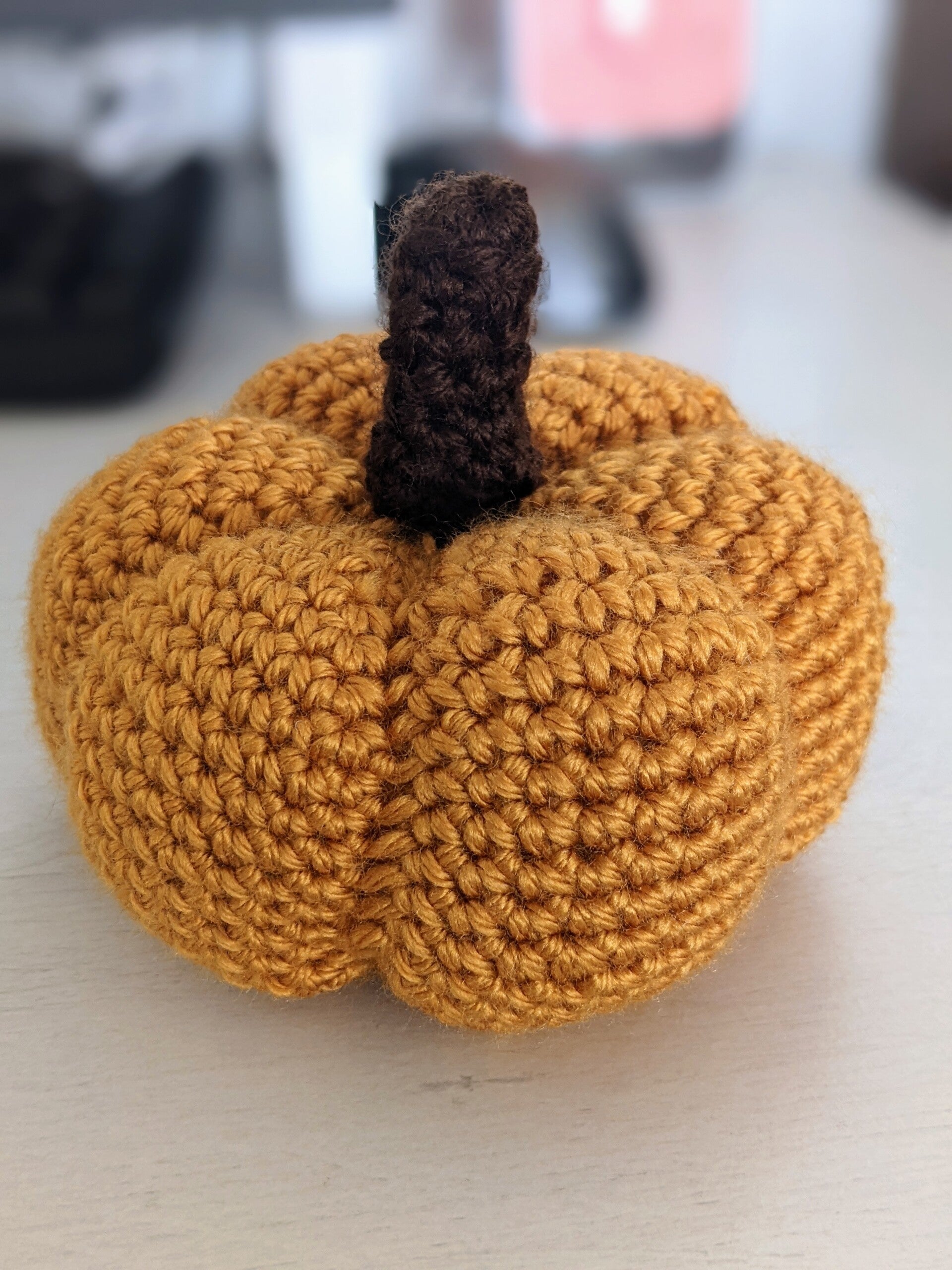 Small Pumpkin - Yellow Orange/Brown