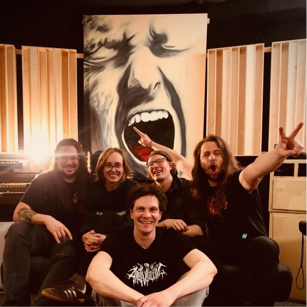 Soundwave Music Media | Rock & Indie Music News, Tours & Releases